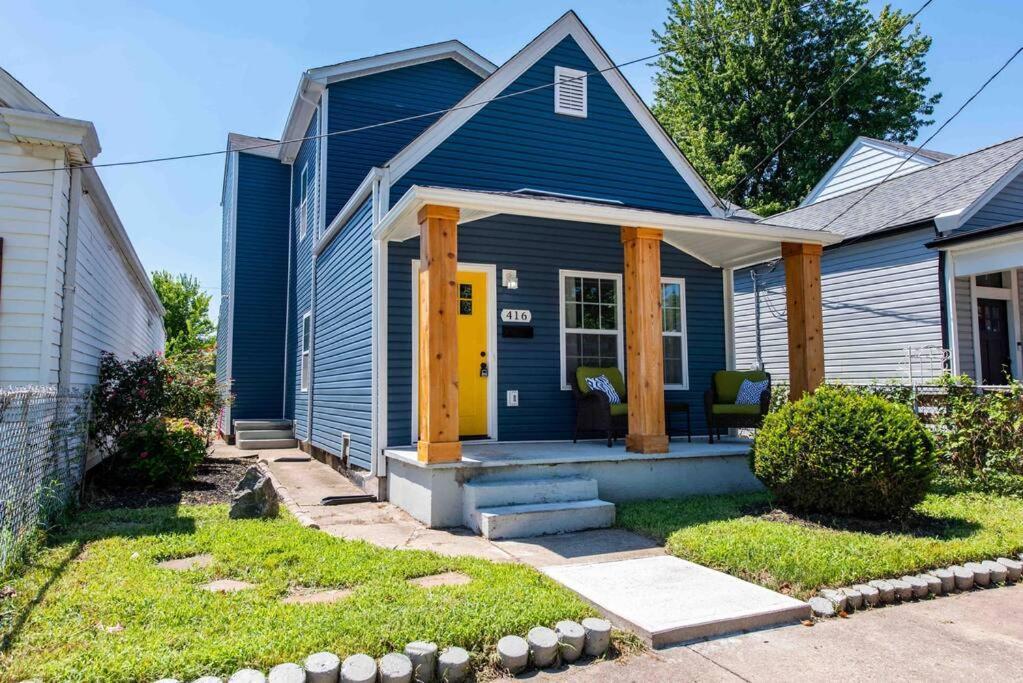 Newly Renovated 3 Bedroom Shelby Park Home **Free Parking** ลุยส์วิลล์ ภายนอก รูปภาพ